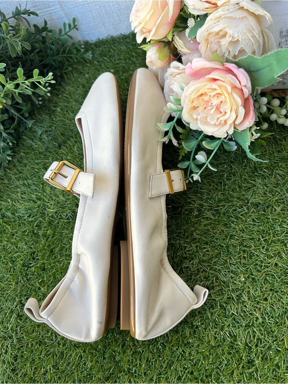 Cole Haan Graclyn Mary Jane Ballet Flat women size 11 ivory, like new